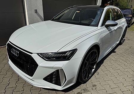 Audi RS6 *22*Kermaik*Carbon*Dynamik*B&O*Pano*