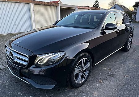 Mercedes-Benz E 220 d E -Klasse T-Modell (BM 213)Automatik, LED, Klima