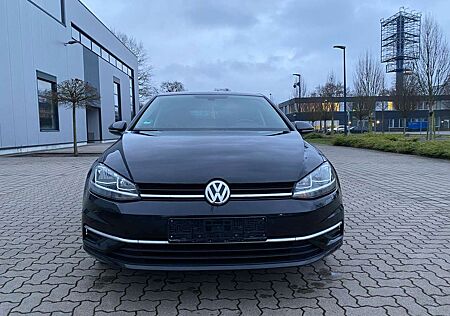 VW Golf Volkswagen 1.0 TSI (BlueMotion Technology) DSG Comfortline