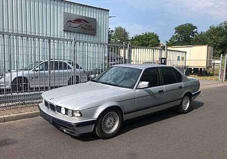 BMW 750 iL, Oldtimer, 300 PS, V12, TÜV neu, H-Zulass