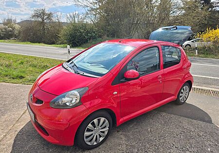 Toyota Others Aygo (X) 1,0 Klima Tüv2026 FuZv el.Fh ServiceNeu