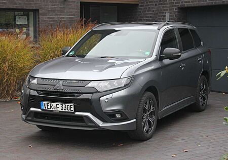 Mitsubishi Outlander PHEV Top 4WD 1. Hand, Ralli-Art,