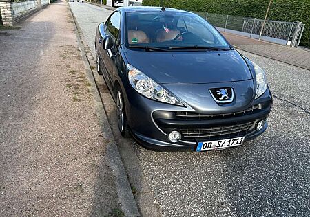 Peugeot 207 CC 120 VTi Automatik Platinum