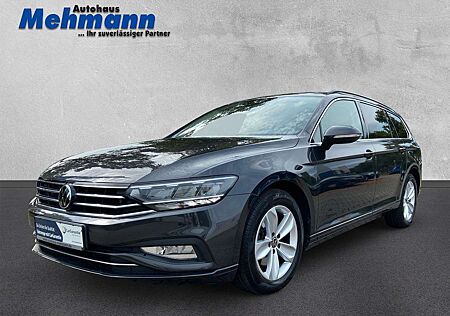 VW Passat Variant Volkswagen Passat Var. 2,0 TDI DSG 4x4*AHK schw.*Kamera*Nav