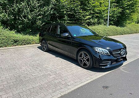 Mercedes-Benz C 220 d 4Matic T 9G-TRONIC AMG Line