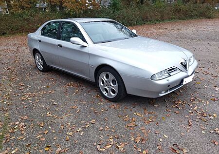 Alfa Romeo 166 3,0 24V V6 Sportronic