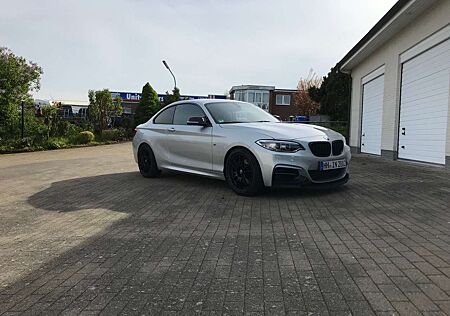 BMW 235 M235i xDrive Coupe Sport-Aut.