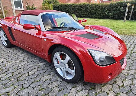 Opel Speedster 2.2