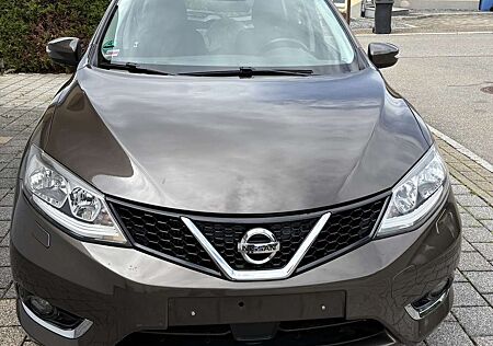 Nissan Pulsar Acenta