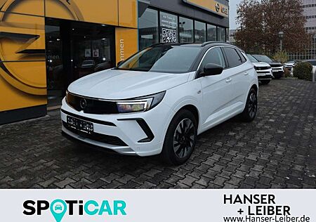 Opel Grandland X Grandland 1.2T AT8 Elegance Navi + IntelliLux