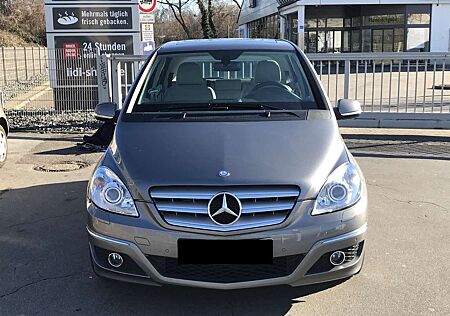 Mercedes-Benz B 200 CDI Autotronic