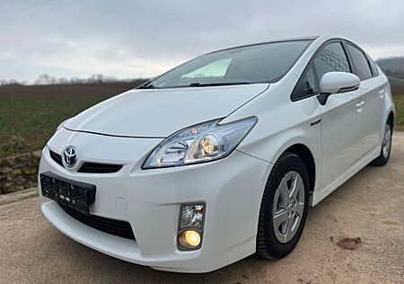 Toyota Prius 1,8 VVT-i Hybrid