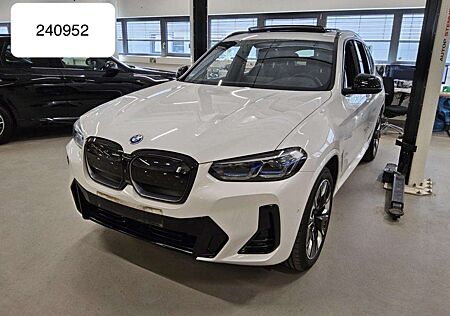 BMW iX3 M Sport Facelift LASER/20"/DRIVING PRO/PANO