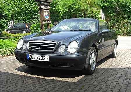 Mercedes-Benz CLK 320 CLK Cabrio 320 Sport