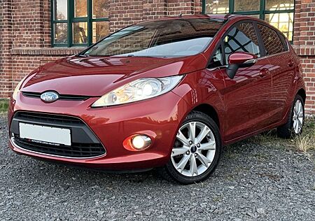 Ford Fiesta 1.25 Ghia Klimaautomatik LED AHK beh.FS TÜV