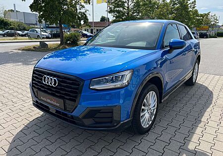 Audi Q2 35 TFSI design S-Tronic LED