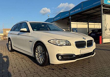 BMW 520 Head-up Navi Aut. Keyless go Luxury Line