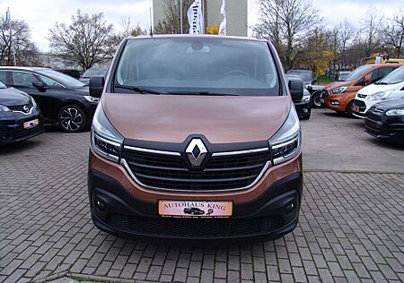 Renault Trafic Life neues Modell - Autom/NAVI/8 Sit/