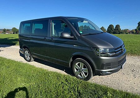 VW T6 Multivan Volkswagen Multivan DSG Kurz Business