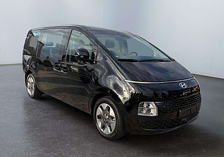 Hyundai Staria 1,6 T-GDI HEV EaAcPa PaPak el.HK el.Schie 165 k...