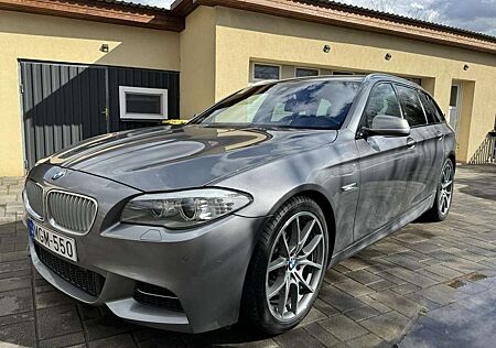 BMW M550