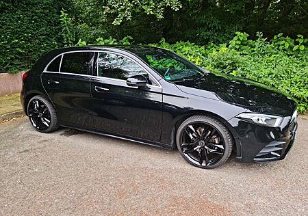 Mercedes-Benz A 200 A-Klasse AMG Line