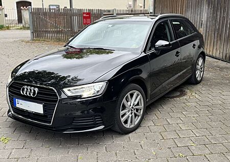 Audi A3 35 TDI Sportback s-tronic AHK Temp Navi