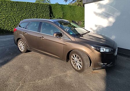 Ford Focus Turnier 2.0 TDCi DPF Start-Stopp-System Tita