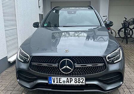 Mercedes-Benz GLC 220 d 4Matic 9G-TRONIC AMG Line