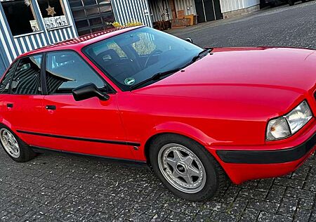 Audi 80 2.0 E Tüv neu LPG Airbag USB Radio