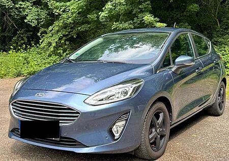 Ford Fiesta 1,0/ TOP ZUST /KAMERA/CARPLAY/Titanium
