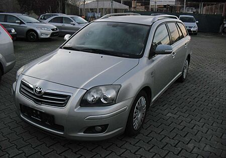 Toyota Avensis Combi Diesel 2.2 D-CAT Combi Executive