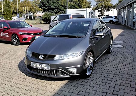 Honda Civic 1.8i-VTEC Sport