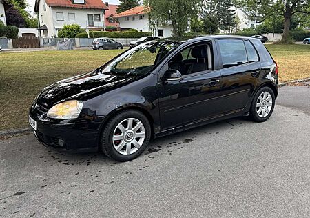 VW Golf Volkswagen 1.6 FSI Sportline