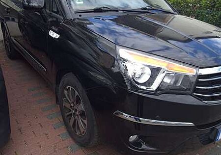 SsangYong Rodius 2.2 e-XDi220 Automatik 4WD Sapphire