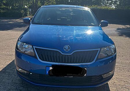 Skoda Rapid /Spaceback 1.0 TSI Active - HU/AU NEU?
