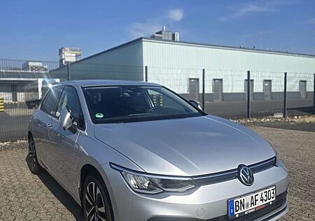 VW Golf Volkswagen 1.5 TSI OPF United