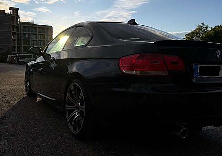 BMW 335i 335 Coupe Aut.
