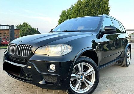 BMW X5 X-Drive30D*M-PAKET*PANO*7-SITZER*AHK*VOLL*