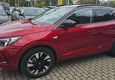 Opel Grandland 1.2 Turbo ACC+LED+Navi+360+LM