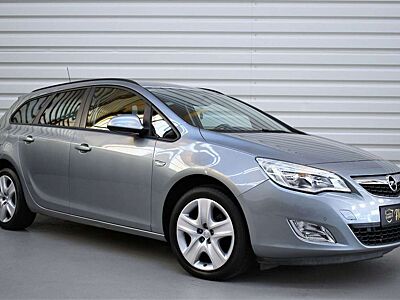 Opel Astra Design Edition ATM 25TKM*TÜV NEU*SH*KLIMA*PDC