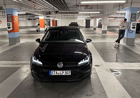 VW Golf Volkswagen 1.2 TSI BlueMotion Technology Cup