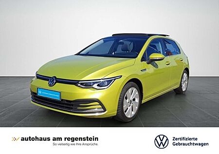 VW Golf Volkswagen VIII 1.5 eTSI Style Matrix/Pano/HUD/Kamera