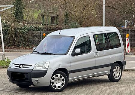 Peugeot Partner 1.6i Kombi 110 Premium guter Zustand Tüv