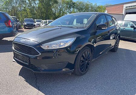 Ford Focus Turnier Trend TÜV 10/2026+Garantie+ZR NEU