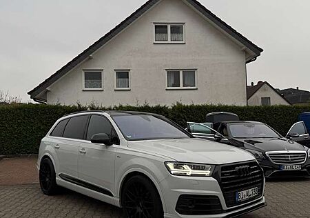 Audi Q7 3.0 TDI quattro tiptronic