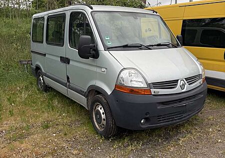 Renault Master 2.5 dCi 120 L1H1 Minibus