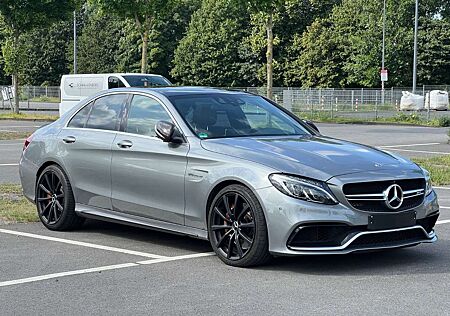 Mercedes-Benz C 63 AMG Lim.*NAPPA*MEMORY*360*PANO*LED*