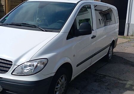 Mercedes-Benz Vito 111 CDI 4MATIC Extralang DPF Aut. Mixto