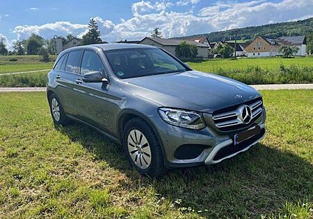 Mercedes-Benz GLC 220 d 4Matic 9G-TRONIC